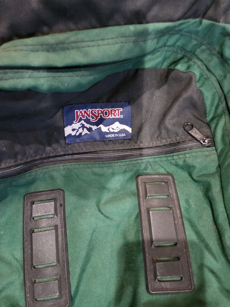 Jansport Hiking Backpack With MSC ICE AXE 