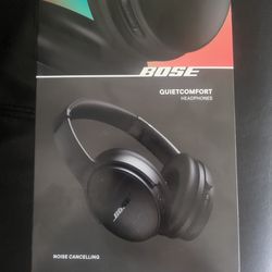 BOSE Quietcomfort Noise Canceling Headphones