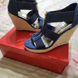 GUESS denim Wedges 6.5