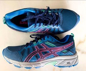 Womens shoes