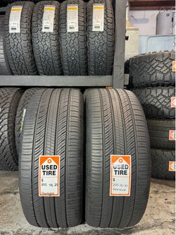 (2) 255/40/20 Hankook