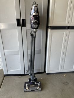 Shark Vacuum 