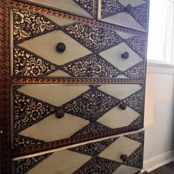 Elegant Antique Mirror & Dresser Set 