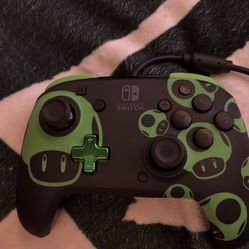 Wired Nintendo Switch Controller 