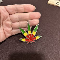 Weed Plant Necklace Pendant 