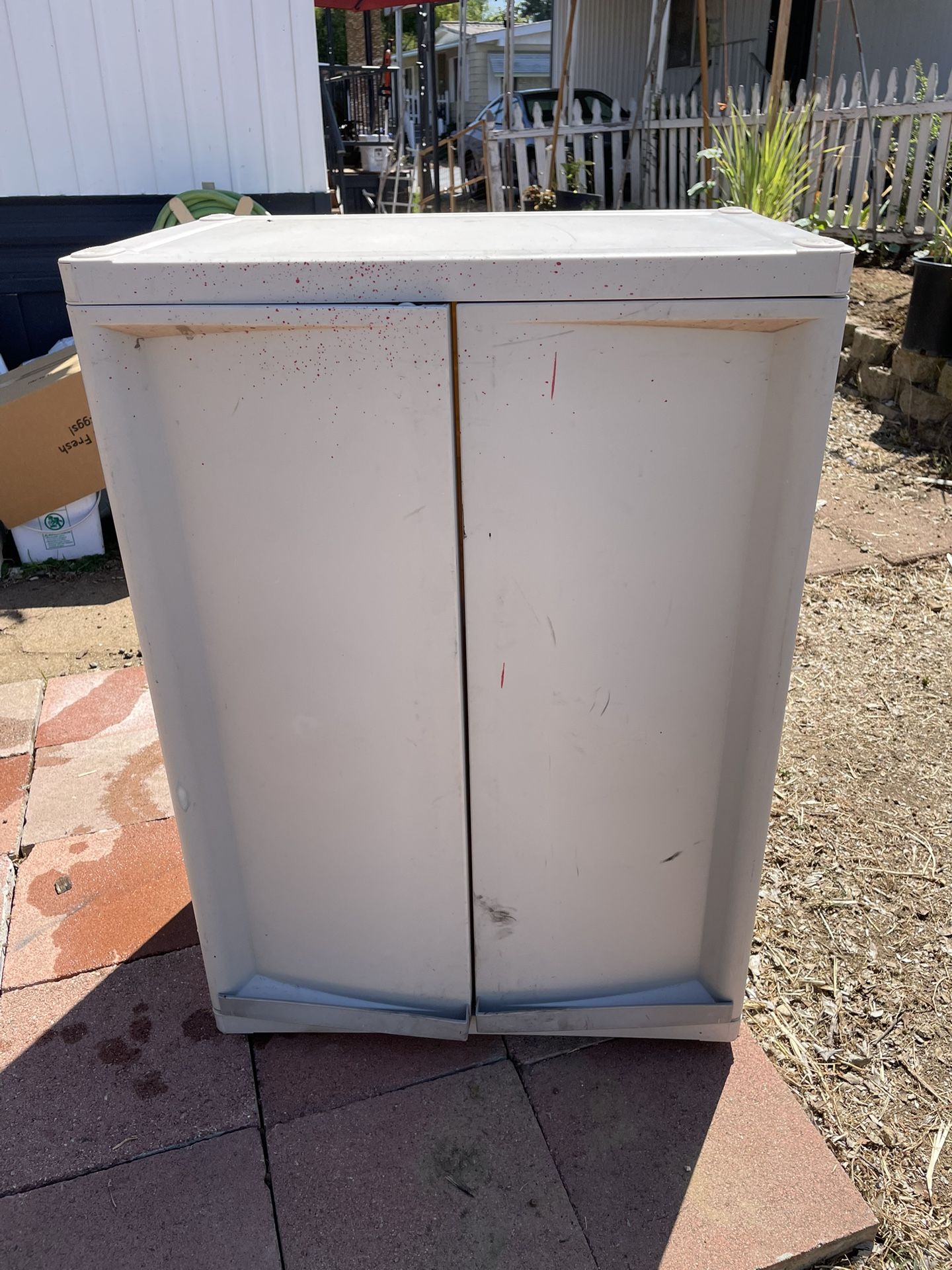 2 2-Shelf Storage Cabinet