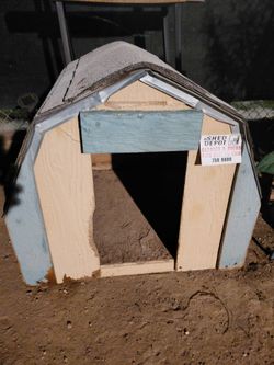 Wooden Dog House with Shingled Roof
