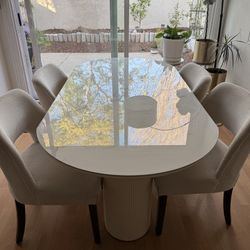 Luxe Creamy Dining Table With Roman Column Legs