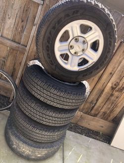 Jeep Wrangler Wheels & Tires