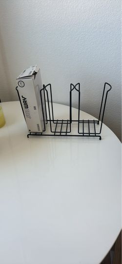Restaurant gloves holder