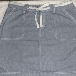Women’s Pinstriped Skort