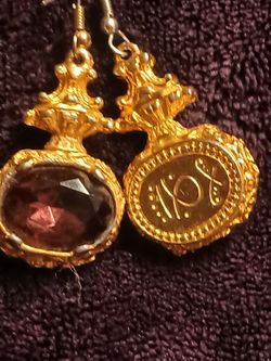 Susan Caplan
Rediscovered 1980s Vintage Faux Topaz Earrings