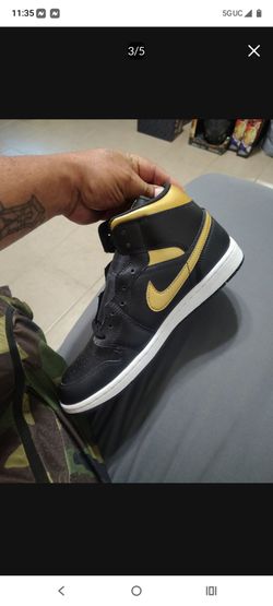 Jordan Retro 1 Mid Black and Metallic gold