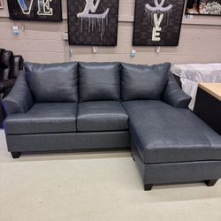 Beautiful Top Grain, Leather Sofa/Chaise 