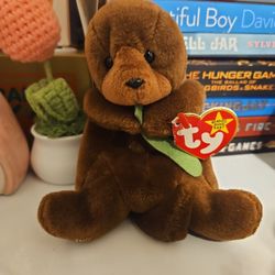 Seaweed the otter beanie baby