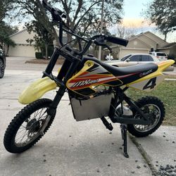 Upgraded Razor 30+ Mph (NEEDS NEW BATTERY)