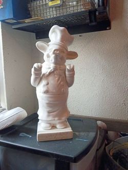 Ceramic white pig