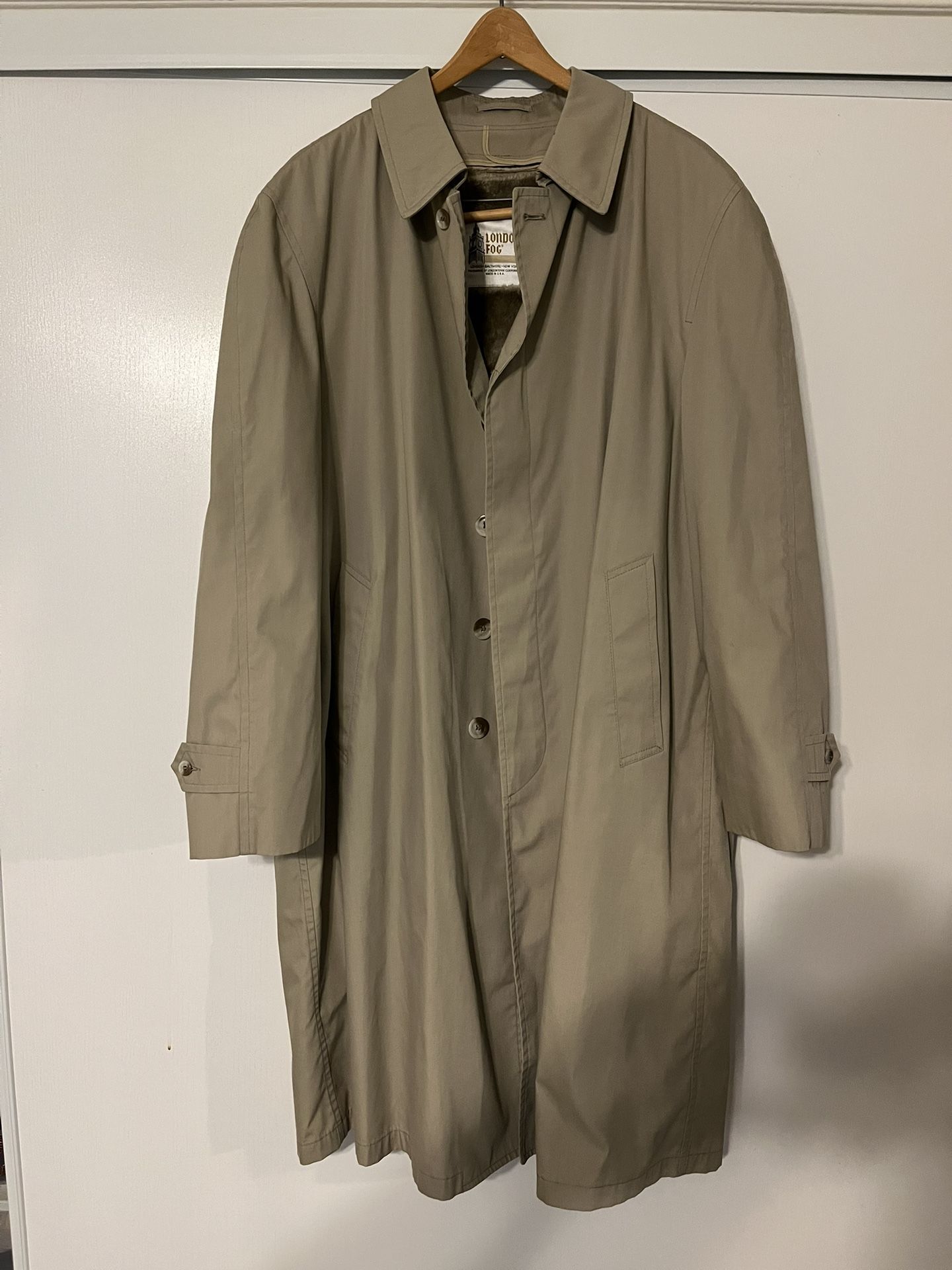 Vintage London Fog Trench Coat Men’s Reg 46 Made In The USA