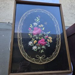 Beautiful Embroided Picture Floral design