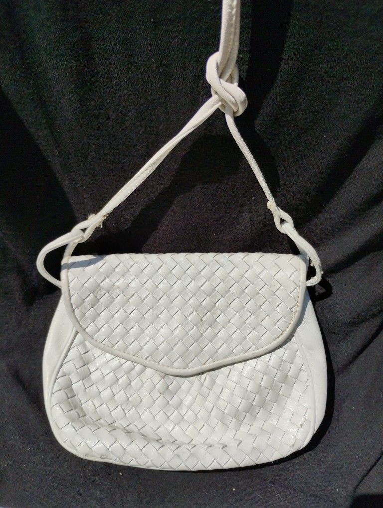 Vintage Hownstooth White Leather Purse