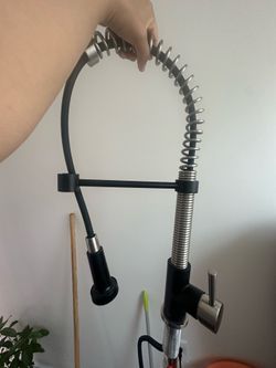 Kitchen faucet