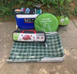 TENT WITH COOLER AND GRILL AND MORE$80