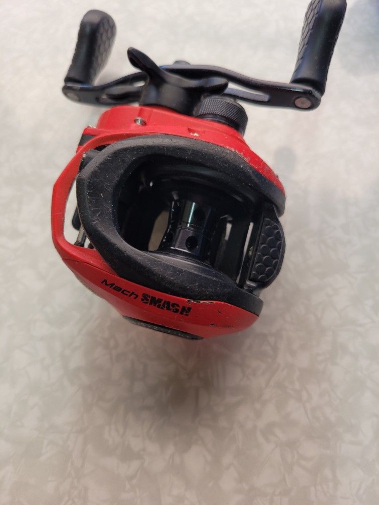 Bait Casting Reel