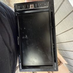Pioneer Double Din AVH-X1700s