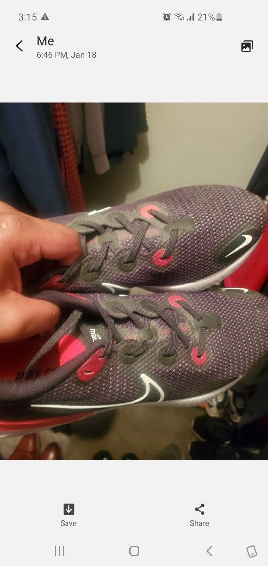 Red Nike Shoes