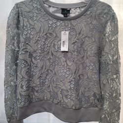 Worthington lacy long sleeved top


