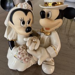 Lenox Disney Mickey&Minnie Mouse Wedding Figurine - Fine Porcelain