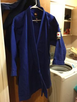 KI karate size 5. Jacket and pants