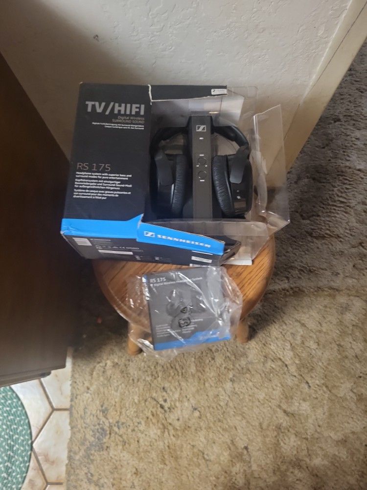 Sennheiser Head Phones 