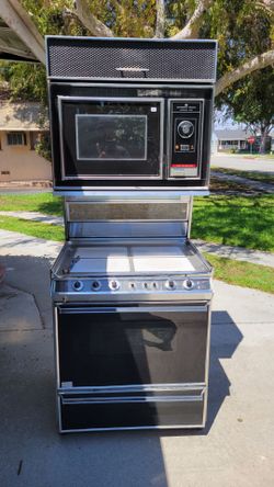 Modern Maid Vintage Stove