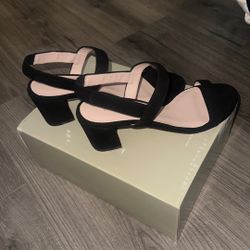 STUART WEITZMAN HEELS