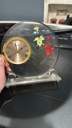Vintage Reverse Carved Kingstar quartz clock