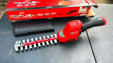 MILWAUKEE M12 FUEL BRUSHLESS 8” HEDGE TRIMMER 🛑NO BATTERY/NO BATERIA