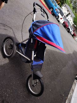 Jogging stroller