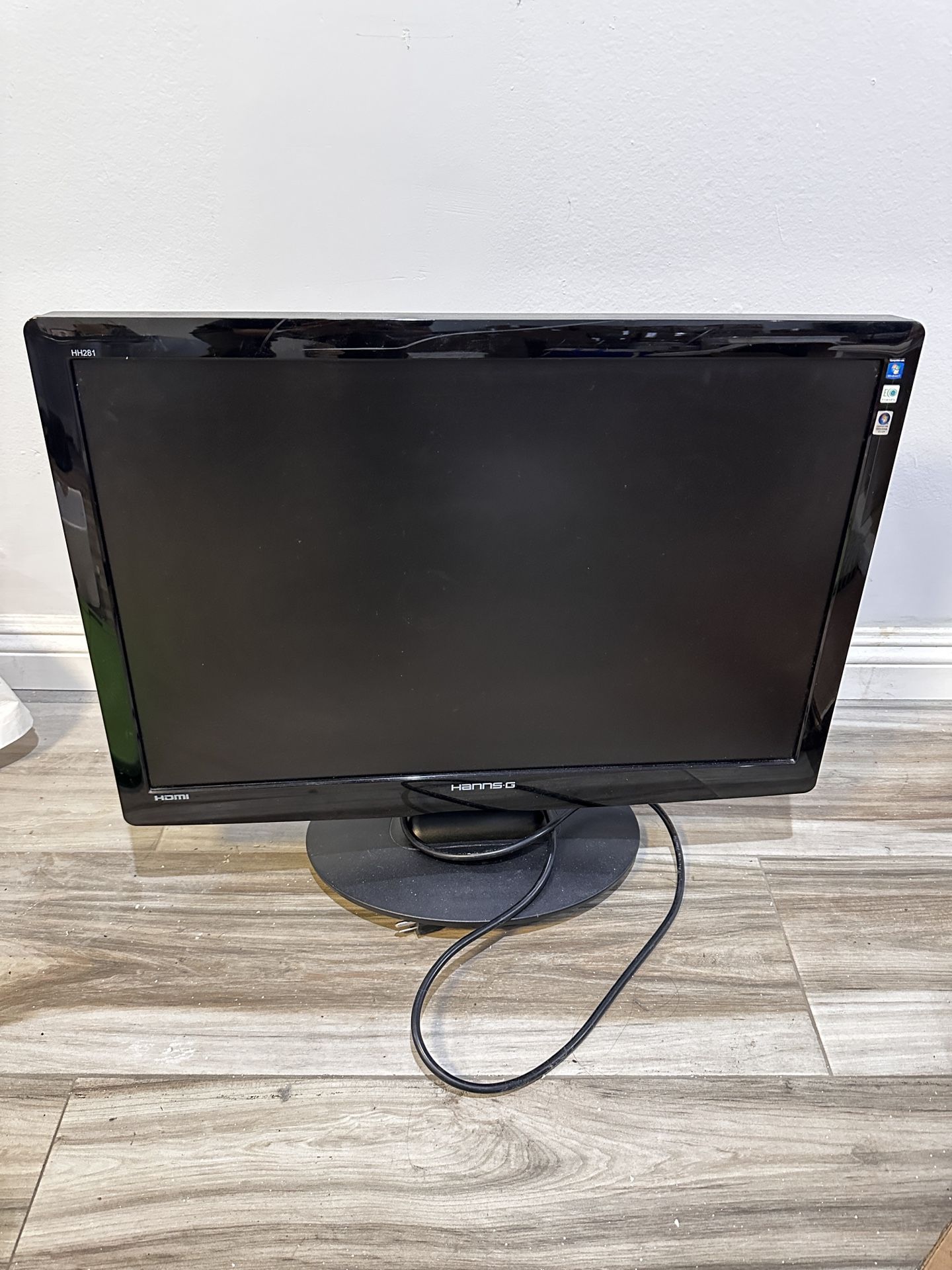Hanns·G HH-281HPB Black 28" 3ms HDMI Widescreen LCD Monitor 400 cd/m2 DC 15000:1(800:1) Built in Speakers