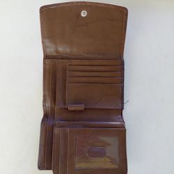 Buxton Lady's Wallet 