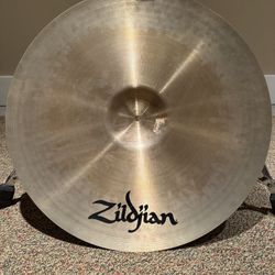 Zildjian Cymbal