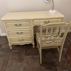 Henry Link desk Excellent Condition 