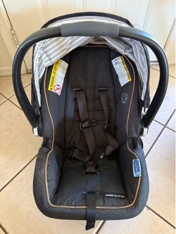Graco snugride 35 lite DLX + Car Base