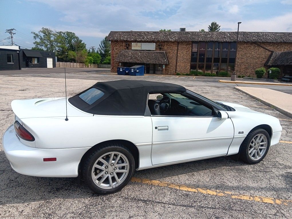 2000 Chevrolet Camaro