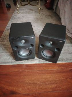 Alesis m1 active mk3 studio monitor (read description)