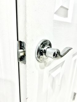 Kwikset Tusin Door Handle - Wave Design