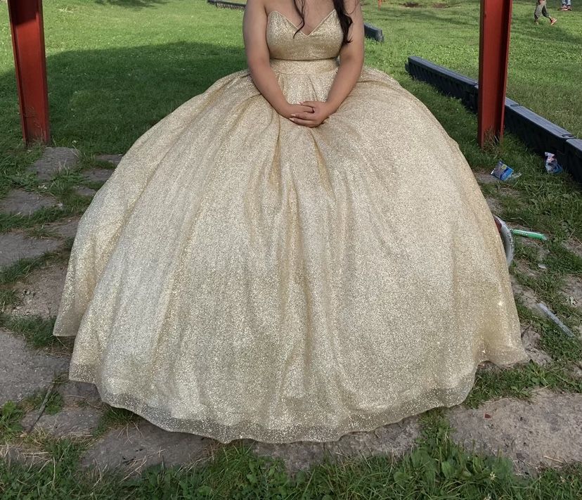 Beautiful Gold Quinceniera Dress! $300
