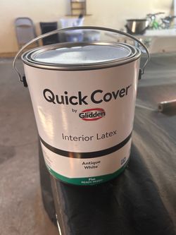 one-gallon can of Glidden Quick Cover Interior Latex Paint in a flat finish and Antique White color. [1] (https://offerup.com/redirect/?o=aHR0cHM6Ly93