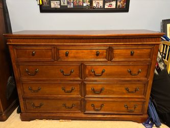 Bedroom set