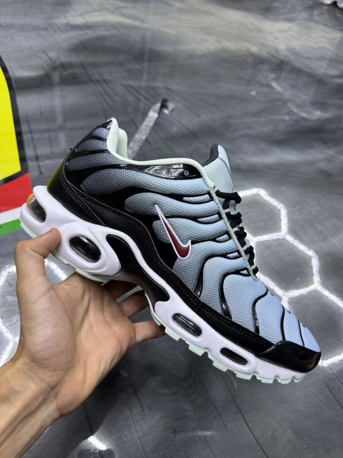 NIKE AIR MAX PLUS "SKELETON” SIZE 11